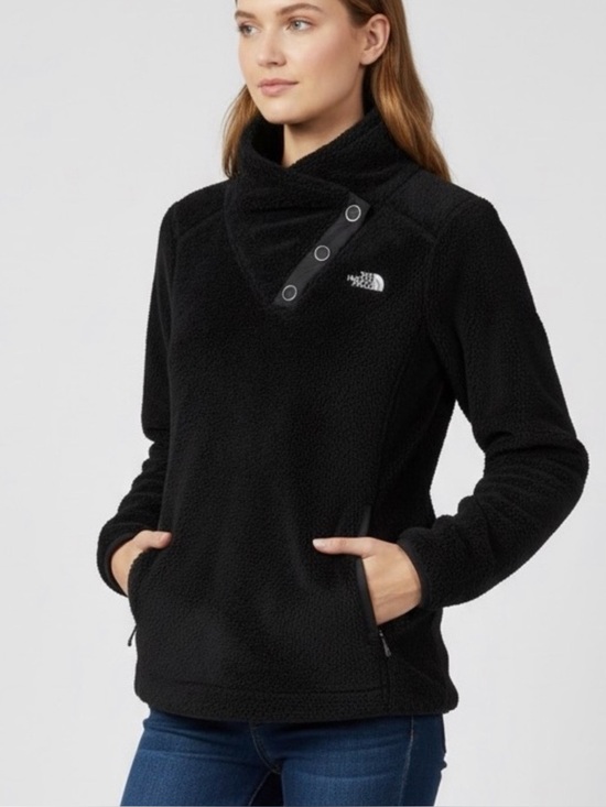 The North Face Tops - The North Face Mossbud Asymmetrical Snap Neck Fleece Pullover Size XS WORN ONCE